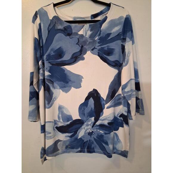 Chico’s Women's Blue Watercolor Floral Tunic Soft Knit Side Slits, Size 3/ US XL - Picture 3 of 6